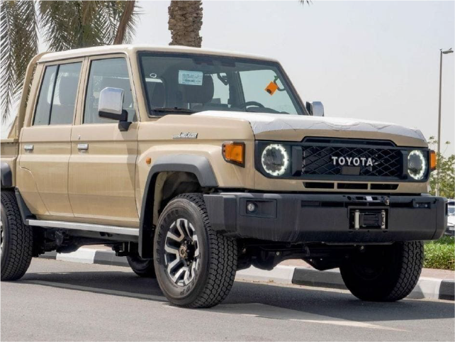 Toyota Land Cruiser GDJ79