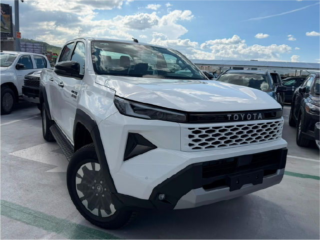TOYOTA HILUX DC DISEL 2.8L MHEV 2027-