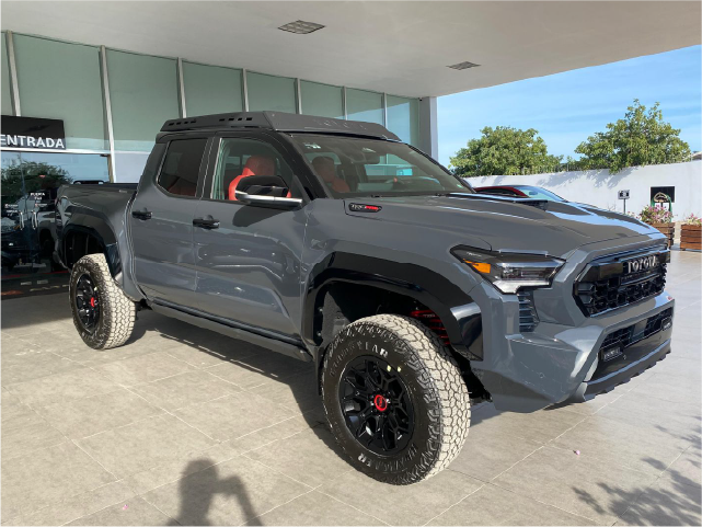 Tacoma TRD Off-Road HV- 2